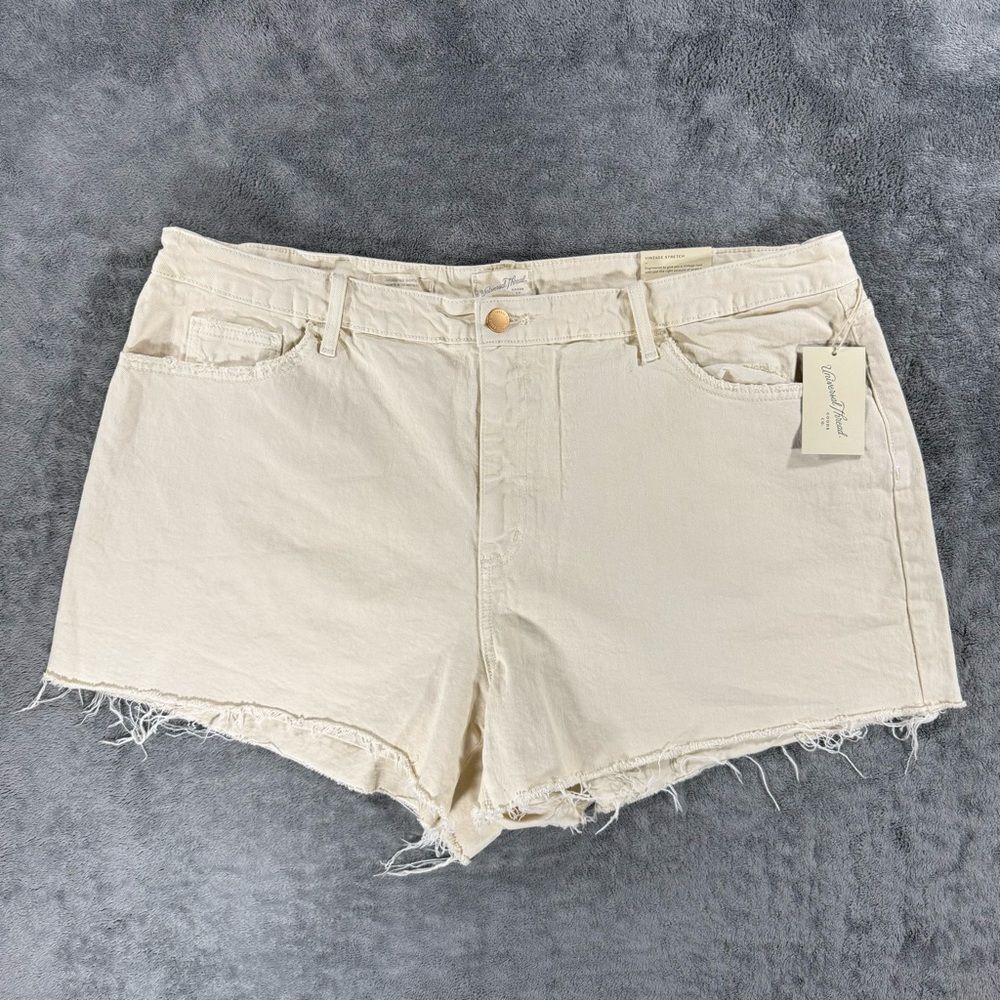 Universal Threads Highest Rise Shortie Cream Festival Boho Fringe Cutoff